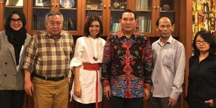 Klarifikasi Foto Bareng Tommy Soeharto, Najwa Shihab: Serangan Personal yang Jahat