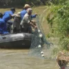 Tim Penyelamat Buaya BKSDA Sulteng Gunakan Drone Selamatkan Buaya Berkalung Ban Bekas