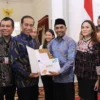 Turut Berduka, Jokowi: Glenn Fredly Telah Berpulang, tapi Karyanya Tetap Abadi