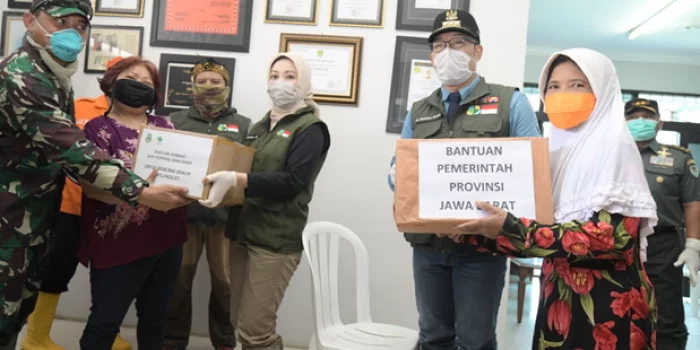 Prosedur Kesehatan COVID-19 Diterapkan di Pengungsian Banjir Kabupaten Bandung