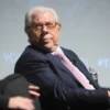 Wartawan Senior Carl Bernstein Investigasi Gedung Putih, Trump Tidak Menguasai Isu Luar Negeri