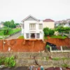 Banjir Longsor di Ciganjur Sisakan Lumpur dan Genangan