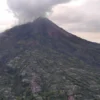 Helikopter BNPB Temukan Ini di Puncak Merapi Berstatus Siaga