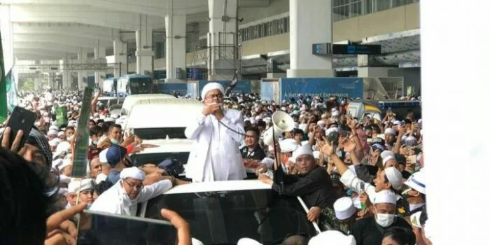 Prabowo Subianto Bungkam Soal Kepulangan Habib Rizieq Shihab, Begini Tanggapan Refly Harun