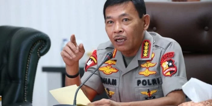 Kapolri Keluarkan Maklumat, Masyarakat Dilarang Sebarkan Konten Terkait FPI Di Medsos