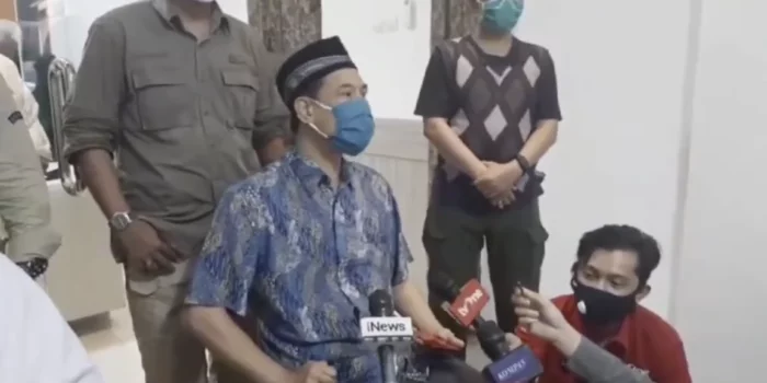 Fitnah Besar Laskar Bawa Senpi, Juru Bicara FPI Munarman Minta Komnas HAM Turun Tangan