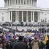 Pendukung Donald Trump Geruduk Gedung Capitol, Situasi Chaos