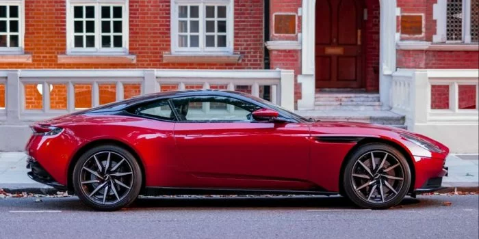 Luncurkan Mobil Listrik, Aston Martin Gandeng Britishvolt Untuk Bikin Baterai Super