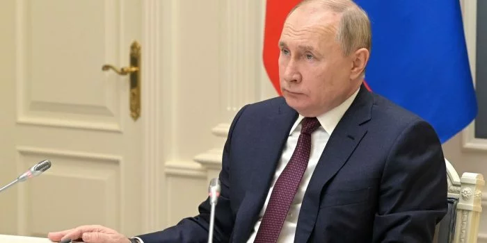 Vladimir Putin Tandatangani Dekrit Larangan Ekspor-Impor Usai Larangan Impor Produk Rusia oleh Presiden Biden