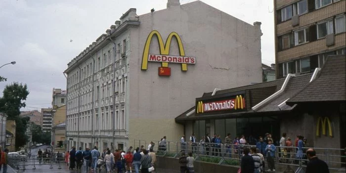 Pernah Jadi Simbol Ikonik Pasca-Soviet, , McDonald's Tutup Semua Restorannya di Rusia, Termasuk Gerai Pertama di Moskow