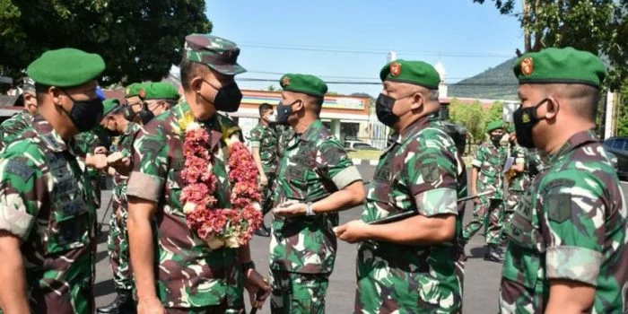 Menemui Prajurit Rindam, Ini Pesan Penting Pangdam XIII/Merdeka , Mayjen Denny Tuejeh