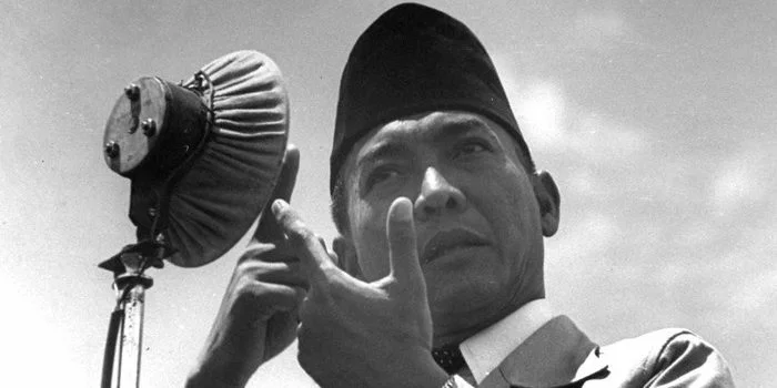 Soekarno: Pelacur Adalah Mata-Mata Paling Baik di Dunia