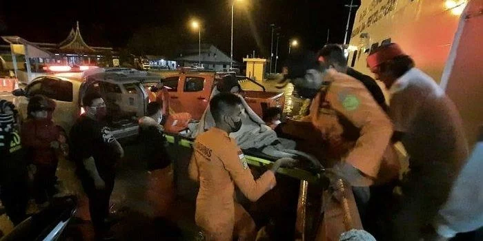 Akibat Badai, 1 Unit Longboat Berpenumpang 10 Pemancing Terjebak di Pulau Siburu Mentawai, Berikut Identitasnya