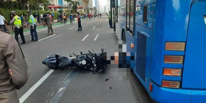 Pemotor yang Tewas Terlindas Bus Transjakarta Ternyata Vlogger Wanita, Diduga Tertinggal Rombongan Saat Sunday Morning Ride