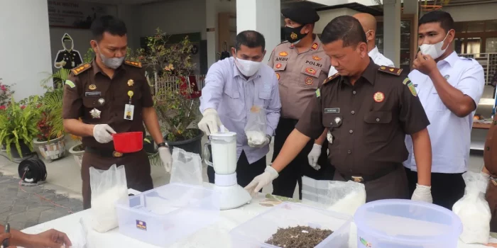 Kejari Lhokseumawe Musnahkan 8,1 Kg Sabu, Dihancurkan dengan Cara Diblender