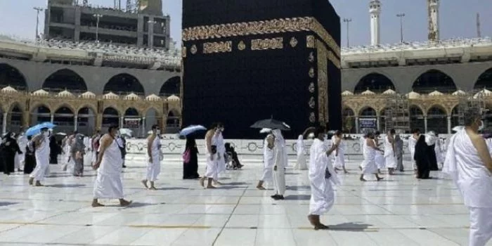 Paket 'Jalan-jalan' Saat Haji & Umrah Kena PPN, Ini Besaran Tarifnya