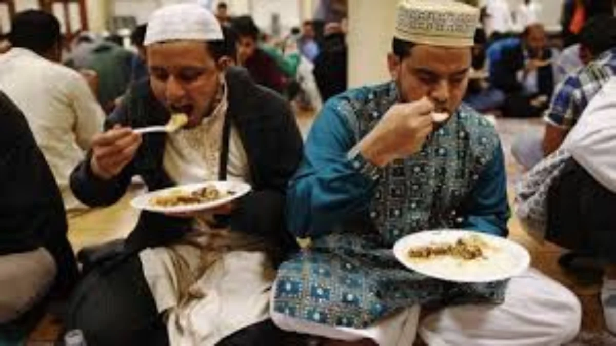 Tips Sehat Bulan Ramadan Kendalikan Kolesterol