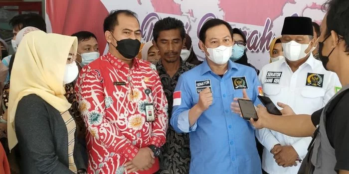 Tujuan Pendidikan Nasional, Sultan Minta Aturan Sertifikasi Guru Berlaku Adil