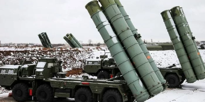 Lupakan Barat, India Terima Pesanan Sistem Pertahanan Udara S-400 Rusia