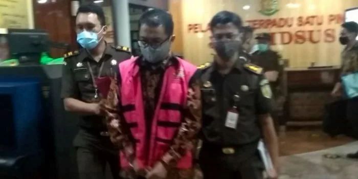 Mahkamah Agung Bebaskan Mantan Petinggi OJK Terkait Kasus Korupsi Rp16 Triliun Jiwasraya