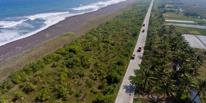 Lintas Pantai Selatan Jawa Alternatif Pemudik