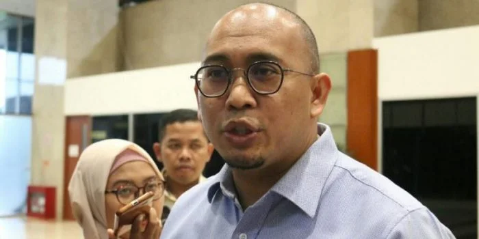 Andre Rosiade: Mobil-Mobil yang Harganya Lebih dari Rp500 Juta Jangan Ikut Ngantri BBM Bersubsidi