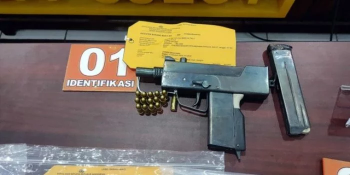 Mengungkap 8 Senpi Semi Otomatis Jenis Uzi Buatan Israel, Pistol Ini Diselundupkan di Minahasa