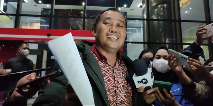 Koordinator Masyarakat Anti Korupsi Indonesia Diperiksa KPK Terkait TPPU Bupati Nonaktif Banjarnegara