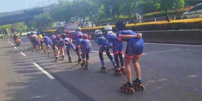 Komunitas Sepatu Roda yang Bermain di Jalan Raya, Polda Metro Jaya: Ada Unsur Pelanggaran