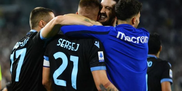 Gol Sergej Milinkovic-Savic, Lazio Main Imbang 2-2 Lawan Juventus