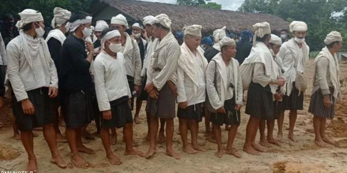 Tradisi Seba, Badui Dalam Bertemu Gubernur Banten Tempuh 160 Km dengan Berjalan Kaki