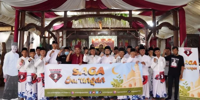 Santri dan Komunitas Pecinta Sepak Bola Semarang Dukung Ganjar Pranowo di Pilpres 2024