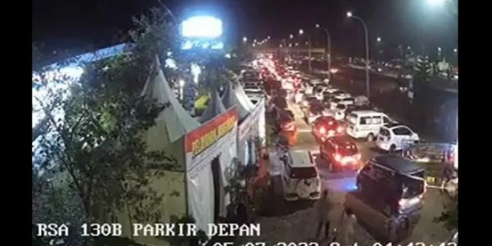 Tol Cipali Macet 5 Km, Kepadatan Terjadi Jelang Rest Area KM 130