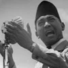 Soal Bendera LGBT di Kedubes Inggris, Bung Karno: Inggris kita Linggis! Go to Hell With Your Aid!