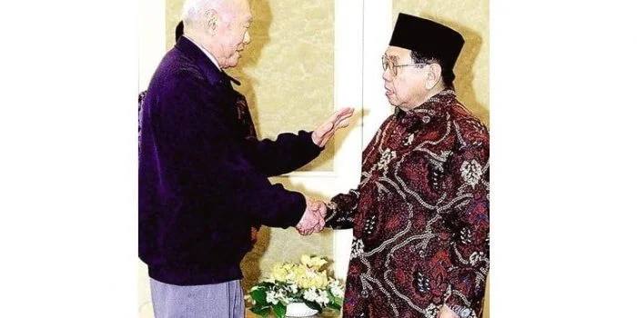 Dianggap Ajarkan Radikalisme UAS Ditolak Singapura, Lee Kuan Yew Bikin Gus Dur Geram karena Sebut Indonesia Sarang Teroris