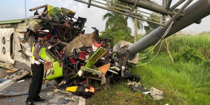 Korban Tewas Kecelakaan Bus di Tol Mojokerto-Surabaya Jadi 15 Orang, Berikut Faktanya