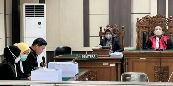 Bupati Banjarnegara Nonaktif, Budhi Sarwono Dituntut Hukuman 12 Tahun Penjara