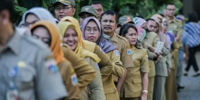 Pemerintah Terapkan Sistem Kerja WFO dan WFH Bagi ASN Usai Arus Balik, 16-17 April 2024