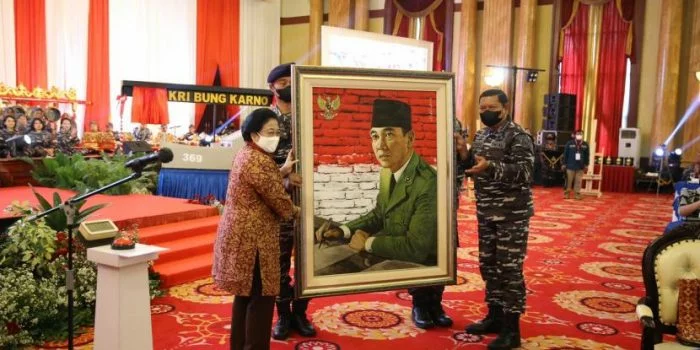 Bersama Laksamana Yudo Margono-Jenderal Dudung, Megawati Resmikan Nama KRI Bung Karno-369