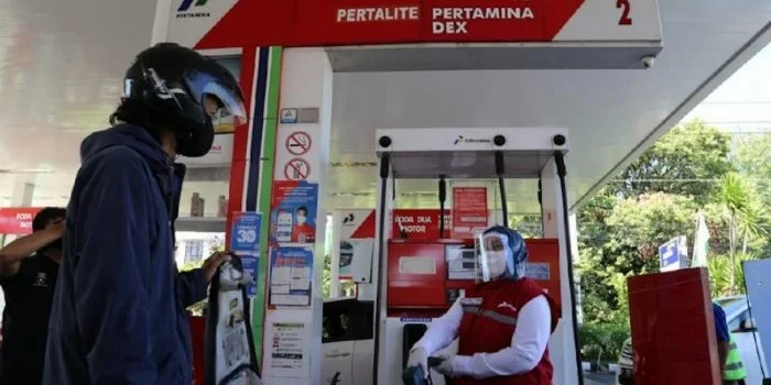 Dilarang Gunakan Ponsel di Kawasan SPBU, Saat Isi Bahan Bakar Masyarakat Wajib Aplikasi MyPertamina