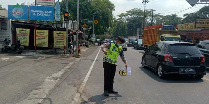 Kecelakaan Beruntun Libatkan 4 Kendaraan di Jalur Puncak Turunan Selarong, Satu Pemotor Meninggal Dunia