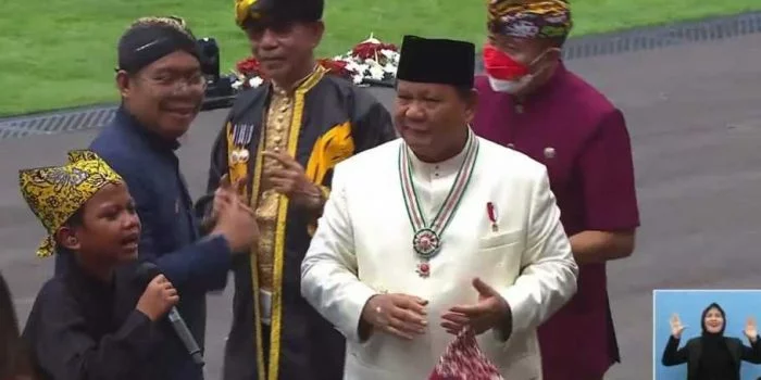 Keberanian Prabowo Subianto di Hadapan Presiden Jokowi, Joget Ojo Dibandingke di Istana Merdeka