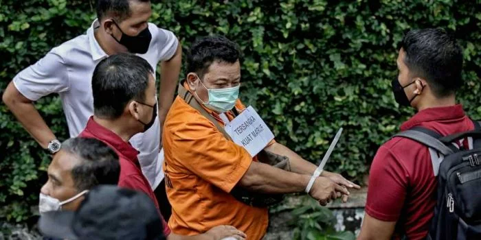 Kuwat Ma'ruf Bawa Pisau dari Magelang, Jadi Barang Bukti