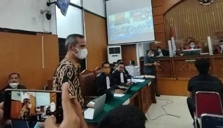 Ayah Brigadir J Sebut Istrinya Emosi Ke Hendra Kurniawan Saat Mendengar Tidak Ada CCTV di Rumah Ferdy Sambo