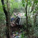 Bus Rombongan Wisata Masuk Jurang 31 Meter di Sarangan, 7 Meninggal Dunia