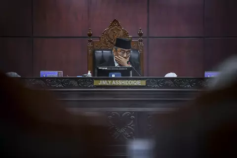 Batasan Usia Calon Presiden, Sidang Ulang Akibat Kontroversi Pengadilan