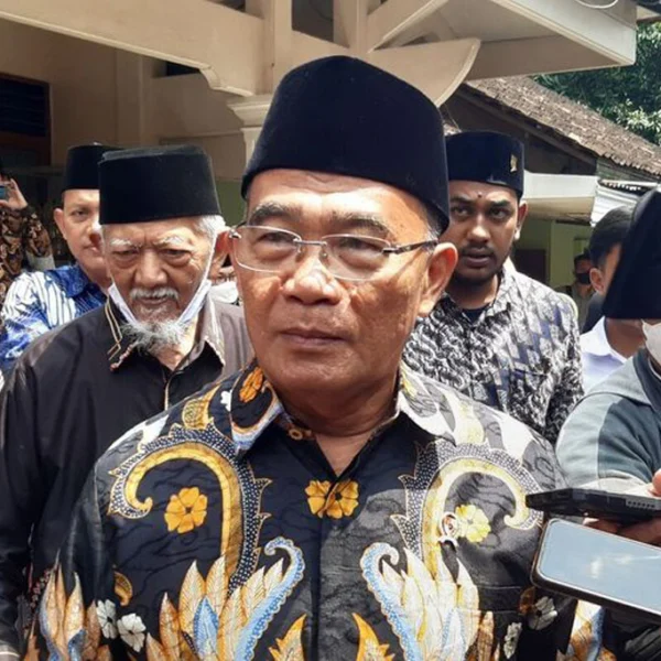 Masyarakat Harus Patuhi Protokol Kesehatan Selama Perjalanan Liburan