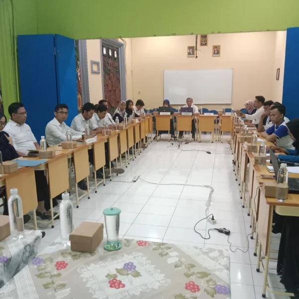 Politeknik LP3I Cirebon Gelar Campus Summit 2023