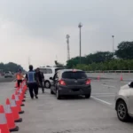 Jasa Marga Rekayasa Contraflow di Ruas Tol Japek KM 70 hingga KM 36 Arah Jakarta