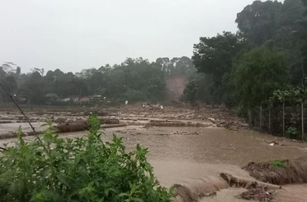 Longsor di Lokasi Obyek Wisata Mata Air Aqua Cipondok Subang, 2 Warga Meninggal Dunia